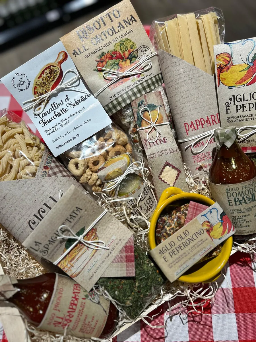 Italienische Feinkostprodukte und Spezialitäten